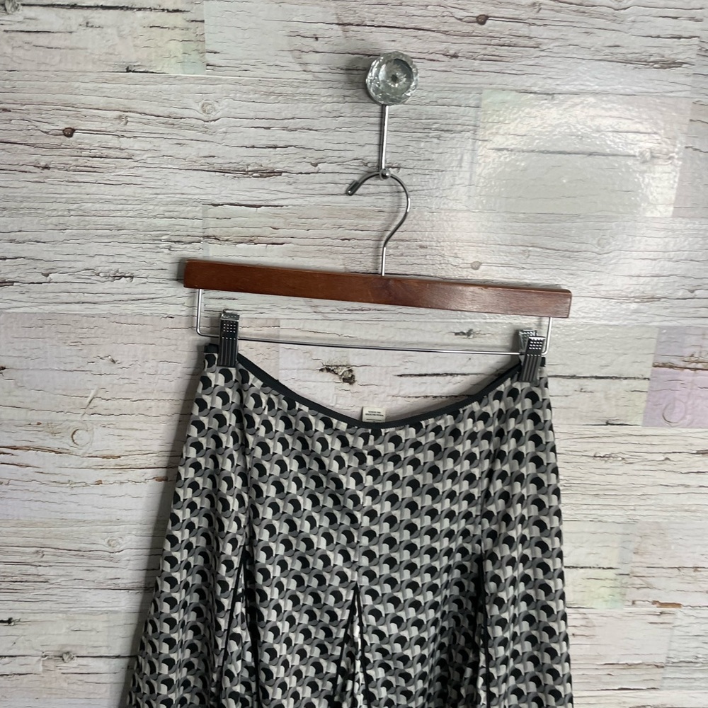 White House black market swing skirt size 2 black gray - Picture 8 of 10
